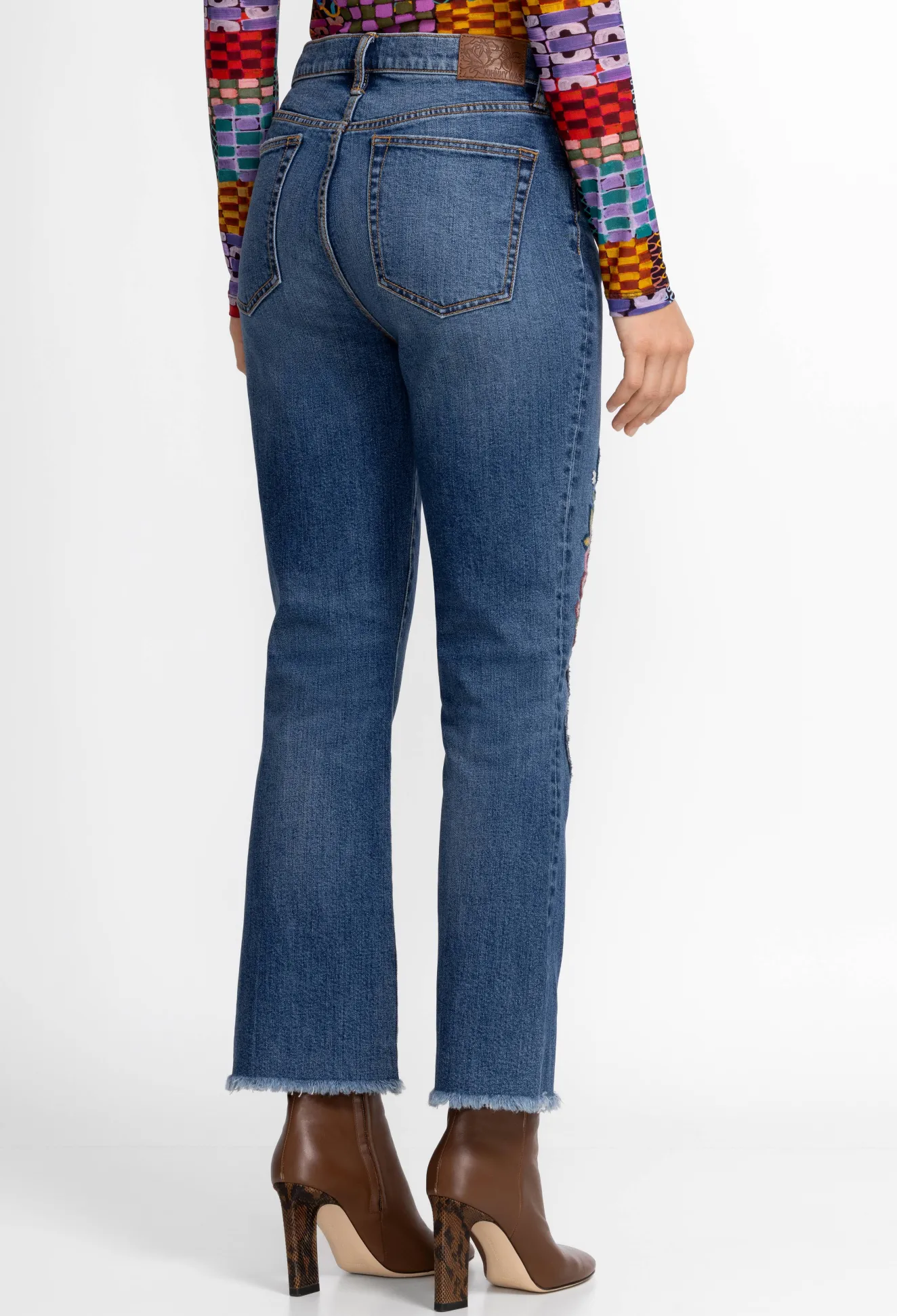 Women Johnny Was Griffin Cropped Baby Boot Jean